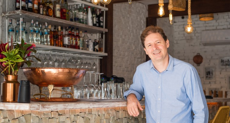 Cinco perguntas para Leo Marigo, restauranteur fundador do Evvai e de outros quatro empreendimentos em São Paulo