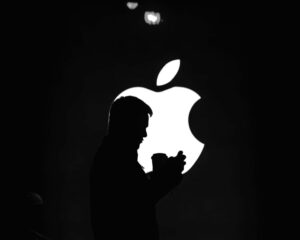 Apple lança novos produtos com IA nativa; telas maiores e processador mais rápido