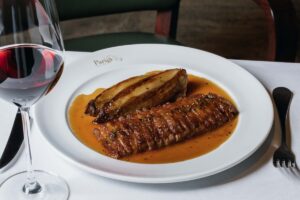 Restaurantes em São Paulo para se sentir na série ‘Emily em Paris’