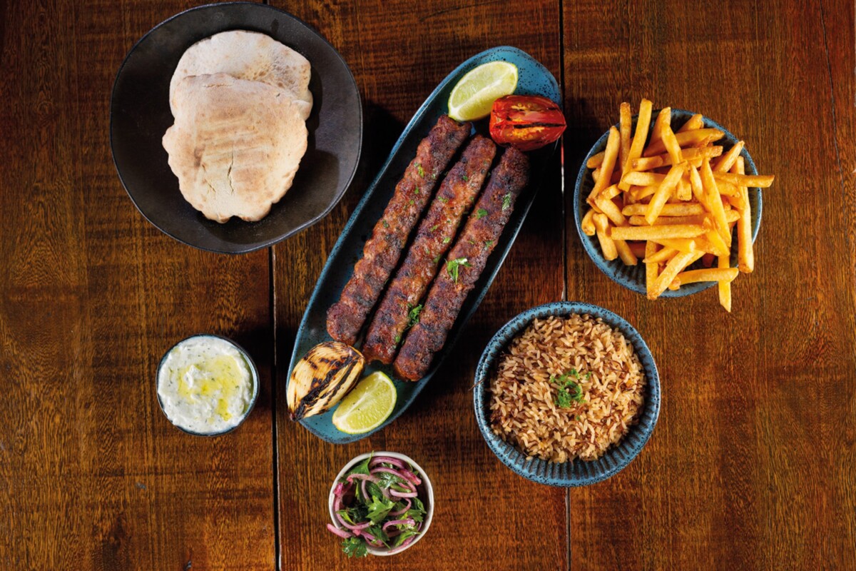 Das Arábias: especialidades do Oriente Médio com toque moderno