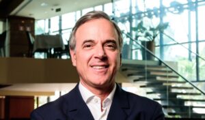 Presidente do Txai Resorts, José Romeu Ferraz Neto revisita carreira de quatro décadas