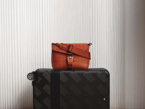 Cassis e Caiena: as cores da estação por Montblanc