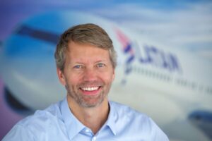 O CEO que está no topo da reputação do transporte aéreo no Brasil