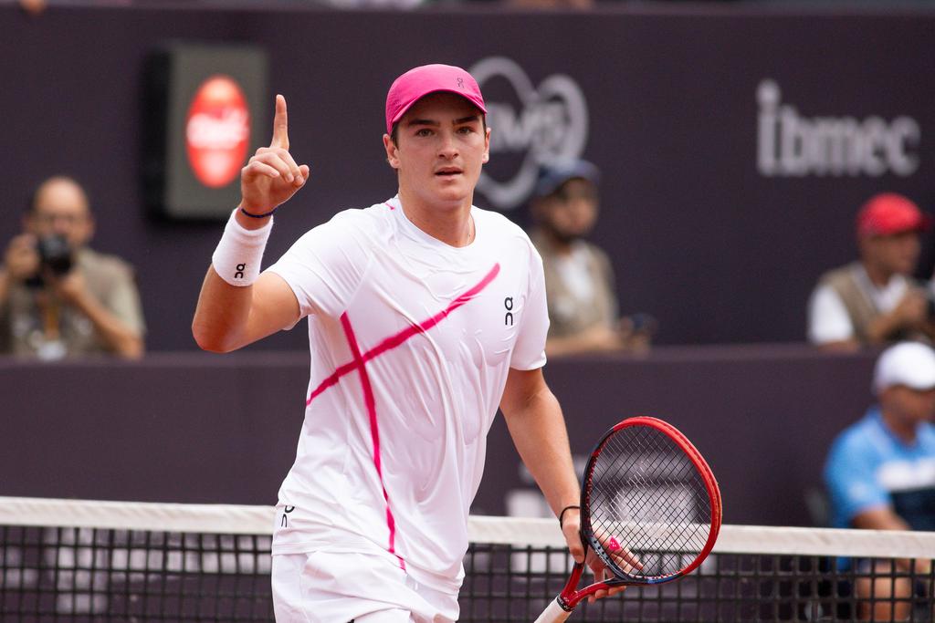 Fenômeno nas quadras e nas redes: João Fonseca cresce 561% em 6 meses