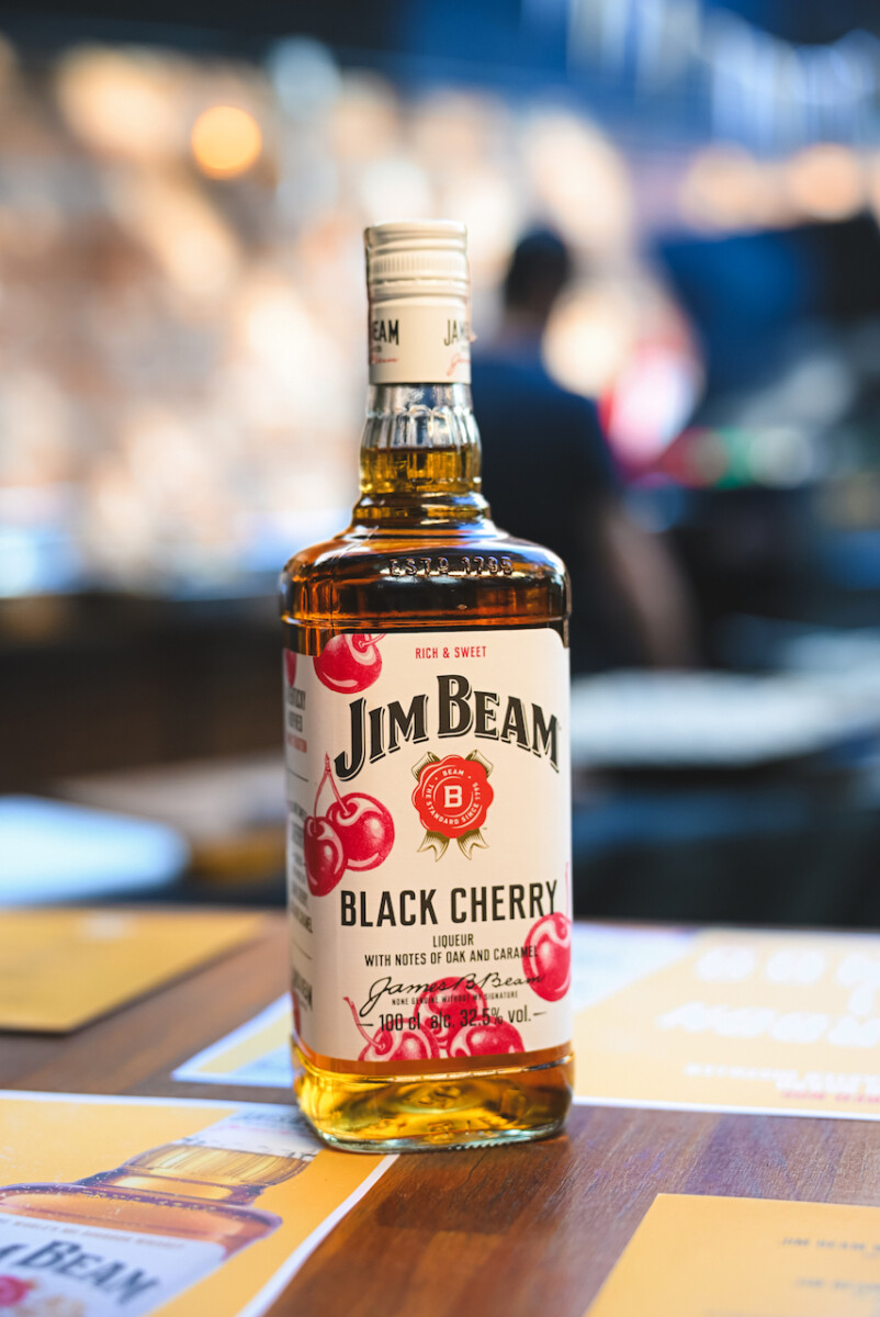 Jim Beam com sabor de cereja chega ao Brasil