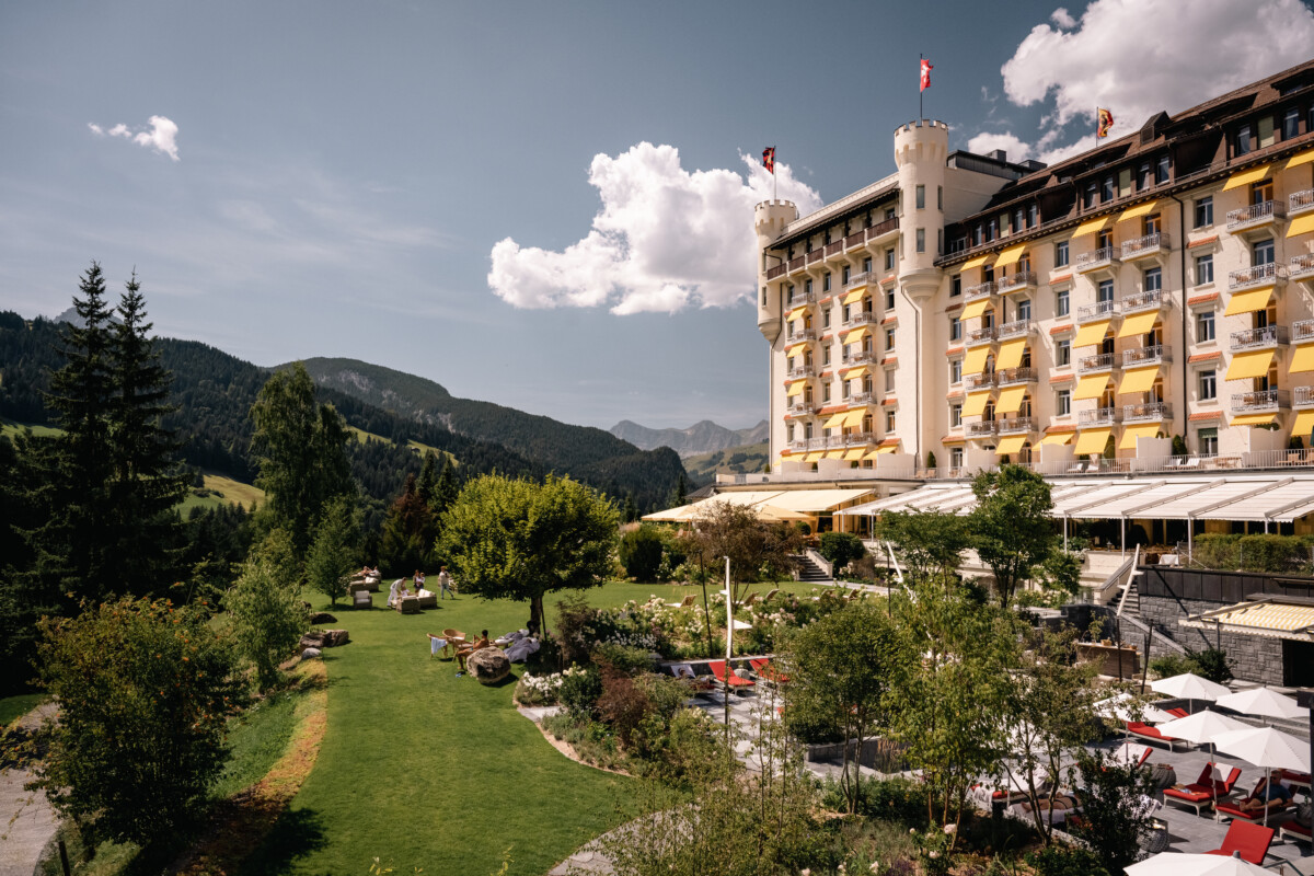 Gstaad Palace passa por reforma milionária e renova áreas históricas do hotel