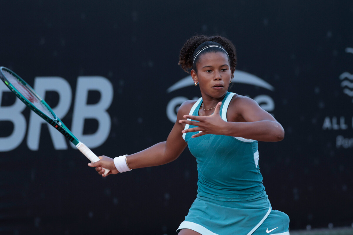 Conheça Victoria Barros e Nauhany Silva, promessas do tênis confirmadas no SP Open