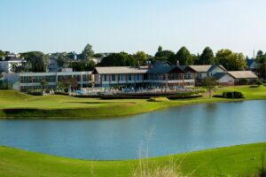 Aberto de Golfe Suryaa estreia unindo esporte, alta gastronomia e luxo