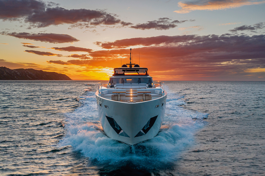 Ferretti Yachts 1000 é obra de arte sobre as águas