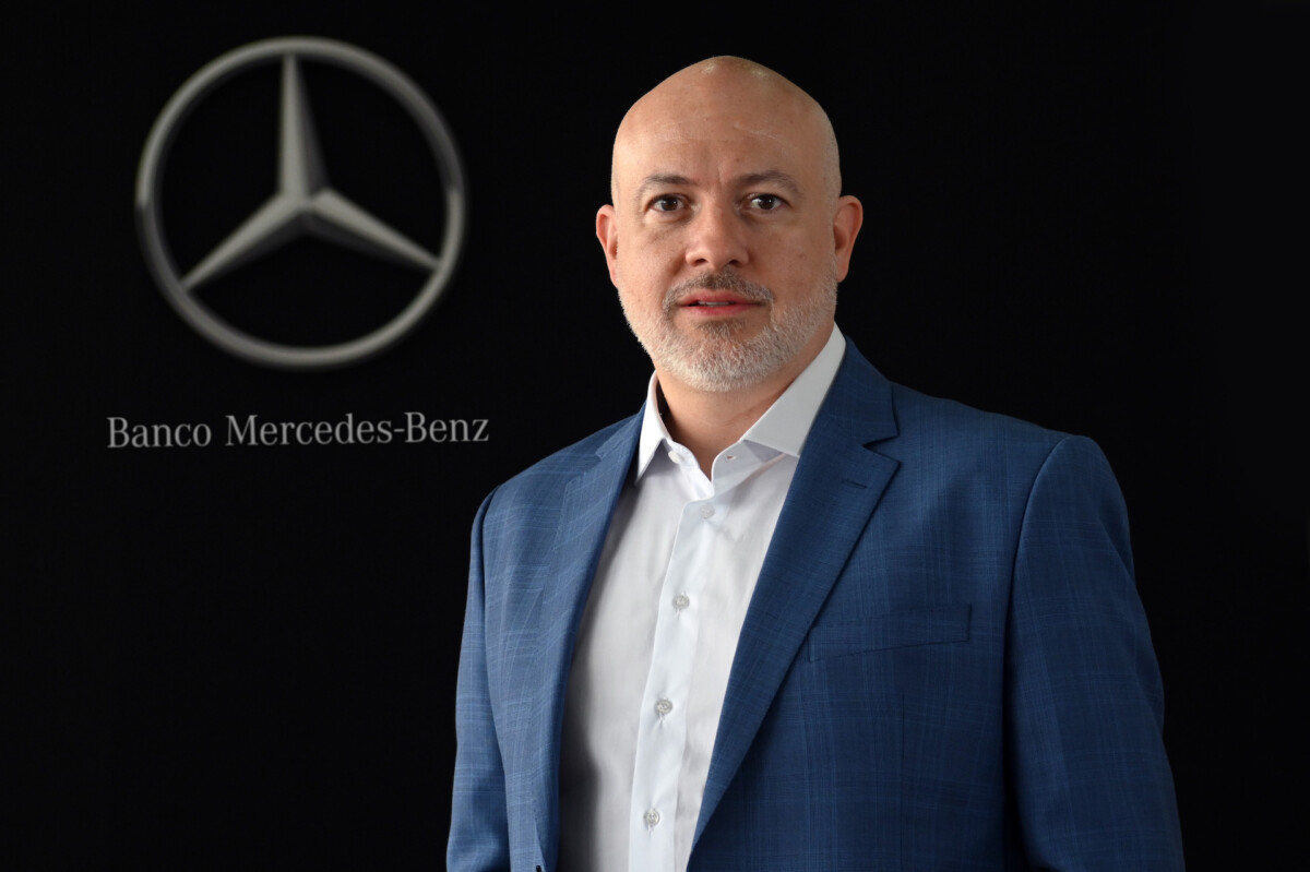 Primeiro brasileiro a assumir o Banco Mercedes-Benz lidera também a operação na Argentina
