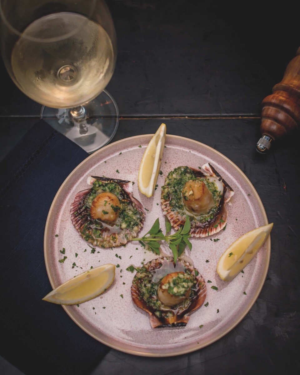 Notas e vinhos: música encontra a alta gastronomia no Miles Wine & Jazz Bar