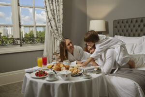 Além do Dia das Crianças: hotéis de alto padrão para aproveitar com os pequenos